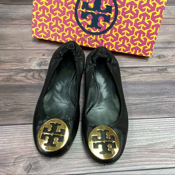 Tory Burch Shoes - Tory Burch Classic Reva Ballet shoe - size 8.5